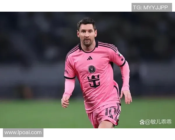 意大利足球明星盘点：从传奇到新星的辉煌历程与成就解析